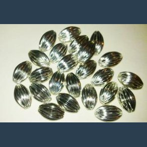 perler  10 stk. 10 x 17 mm plast