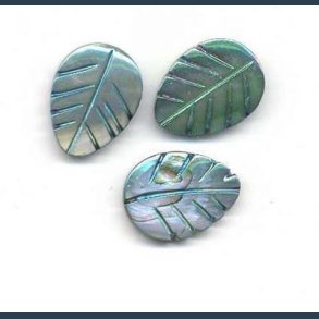 Perlemors ornament 3 stk 20 mm AB black blad