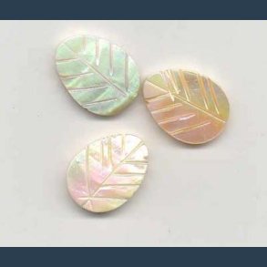 Perlemors ornament 3 stk 20 mm off white blad