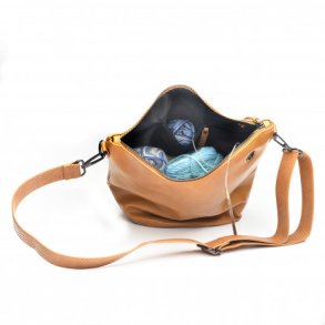 Unwind strikketaske natur TILBUD