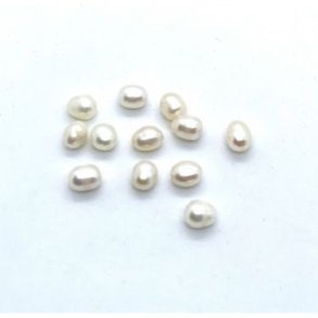 Ferskvandsperler 7-8 mm 8 stk