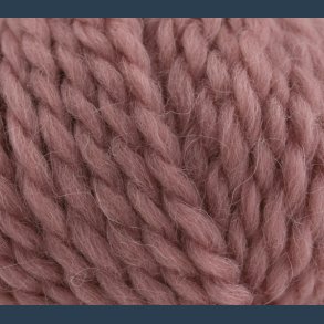 Permin Betty 50 g ca. 50 m. gammel rosa nr 15